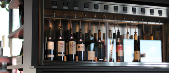 By-the-glass-standard 'The Standard' Wine Serving System
